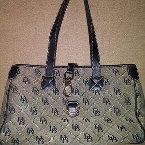 Dooney & Bourke purse